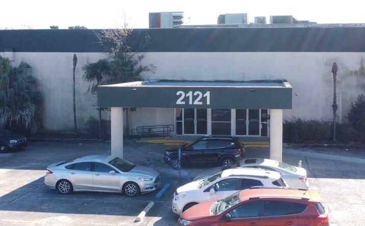 Pictures of Office property located at 2121 38th St, Kenner, LA 70065 for lease - image #1