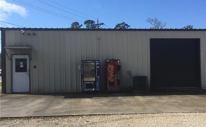 Pictures of Office, Industrial property located at 542 Theriot Road B, Lake Charles, LA 70611 for lease - image #1