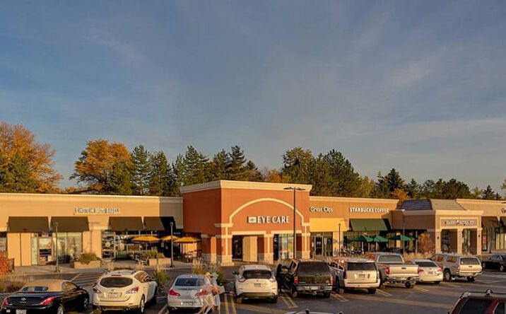 Pictures of Retail property located at 4910 South Yosemite, Greenwood Village, CO 80111 for lease - image #1