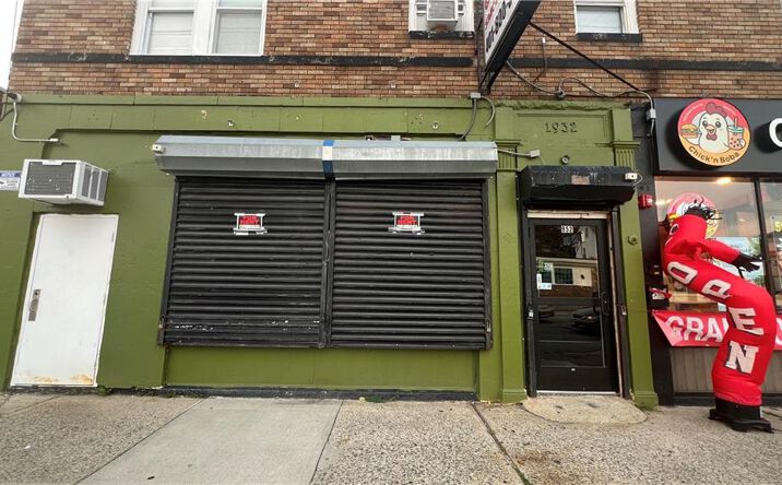 Pictures of Office, Retail, Special Purpose, Restaurant, Industrial, Land property located at 852 Newport Avenue, Pawtucket, RI 02861 for lease - image #1