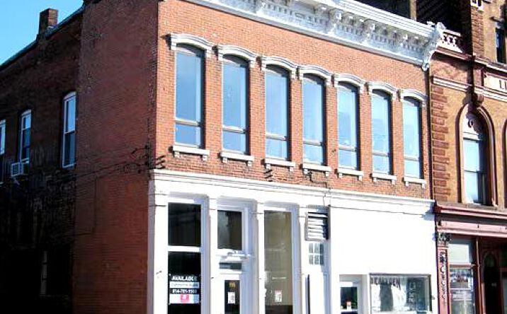 Pictures of Retail, Office, Restaurant property located at 116 E 5th St, Marysville, OH 43040 for lease - image #1