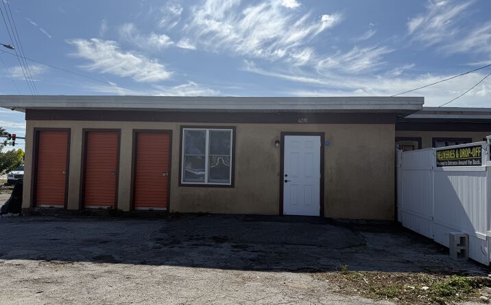 Pictures of Retail, Office, Industrial property located at 6280 Haines Rd N, St. Petersburg, FL 33702 for lease - image #1