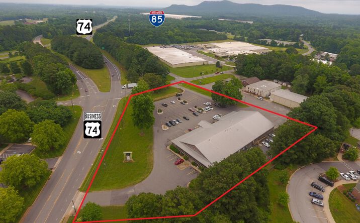 Pictures of Industrial property located at 834 E King St, Kings Mountain, NC 28086 for lease - image #1