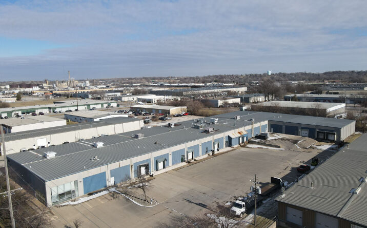 Pictures of Industrial property located at 2111 E 17th St, Des Moines, IA 50316 for lease - image #1