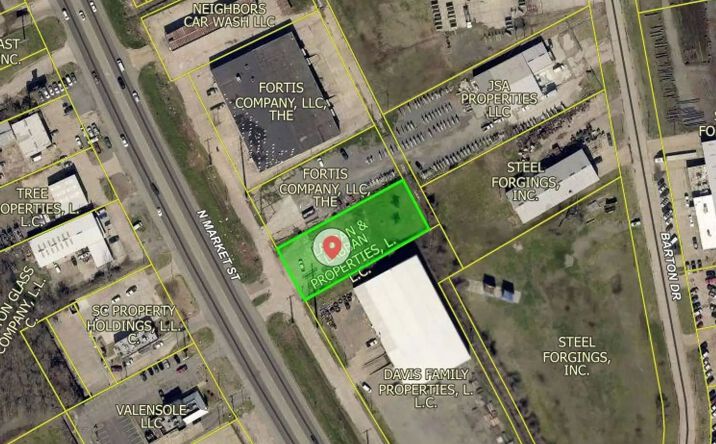 Pictures of Retail, Land property located at 1802 N Market St, Shreveport, LA 71107 for lease - image #1