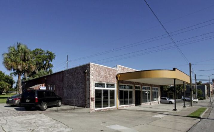 Pictures of Retail, Office property located at 304 S Magnolia Ave, Ocala, FL 34471 for lease - image #1