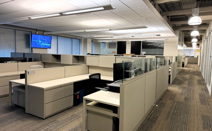 Pictures of Office property located at 3831 Technology Forest Blvd, The Woodlands, TX 77381 for lease - image #1