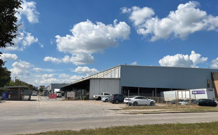 Pictures of Industrial property located at 8411 Irvington Blvd, Houston, TX 77022 for lease - image #1