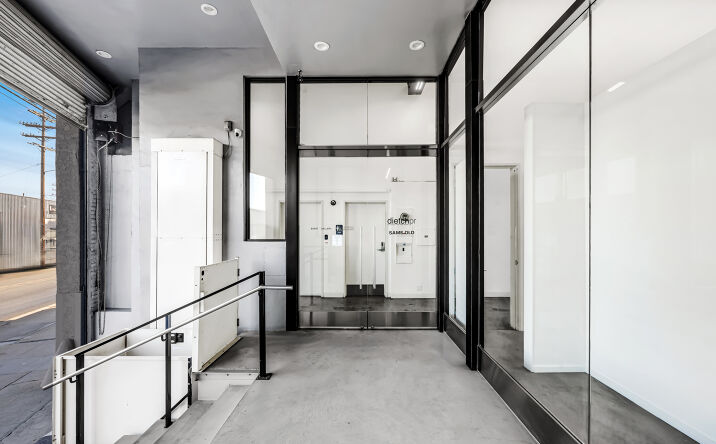 Pictures of Retail, Office, Industrial property located at 1923 S Santa Fe Ave, Los Angeles, CA 90021 for lease - image #1