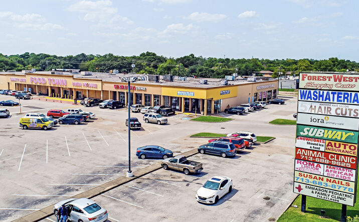 Pictures of Retail property located at 5373 Antoine Dr, Houston, TX 77091 for lease - image #1