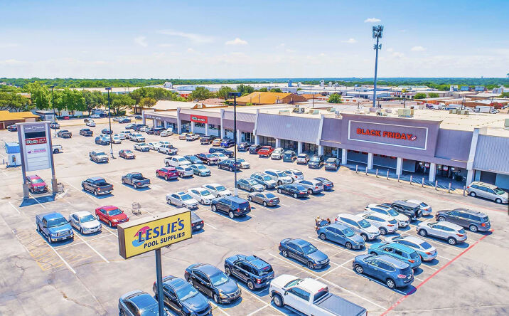 Pictures of Retail, Office property located at 742 W Wheatland Rd, Duncanville, TX 75116 for lease - image #1