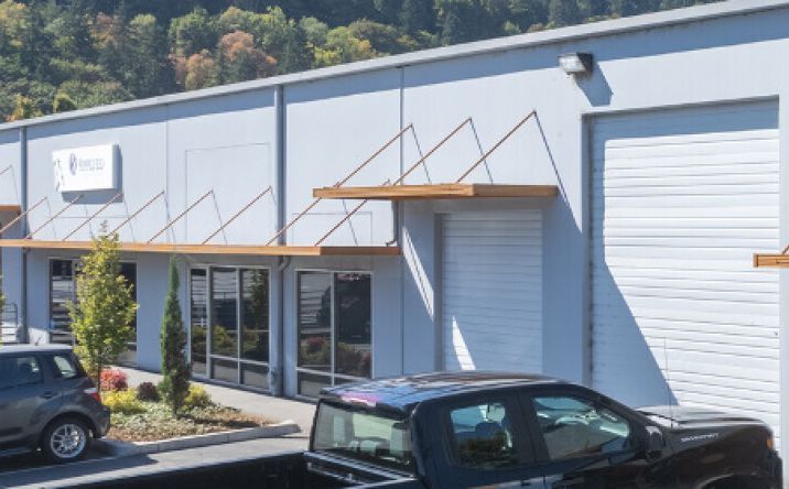 Pictures of Industrial property located at 5041 NW Front Ave, Bldg A, Portland, OR 97210 for lease - image #1