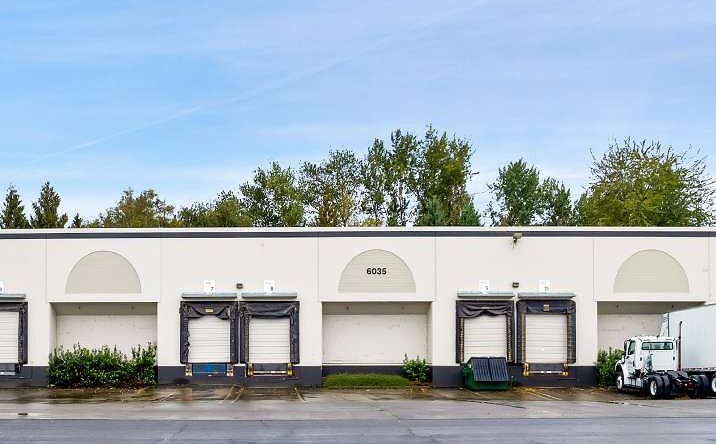 Pictures of Industrial property located at 6035 NE 92nd Dr, Portland, OR 97220 for lease - image #1