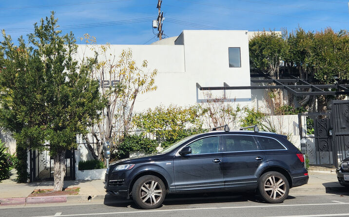 Pictures of Office property located at 1626 Westwood Boulevard, Los Angeles, CA 90024 for lease - image #1