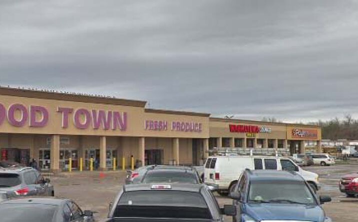 Pictures of Retail property located at 5305-5377 Antoine Drive, Houston, TX 77091 for lease - image #1