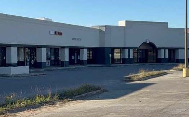 Pictures of Retail, Office, Restaurant property located at 15150 Nacogdoches Rd, San Antonio, TX 78247 for lease - image #1