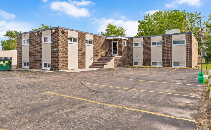 Pictures of Office property located at 1645 Irving Park Road 202, Hanover Park, IL 60133 for lease - image #1