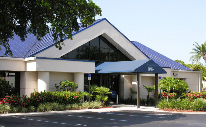 Pictures of Retail property located at 8595 College Pkwy, Fort Myers, FL 33907 for lease - image #1