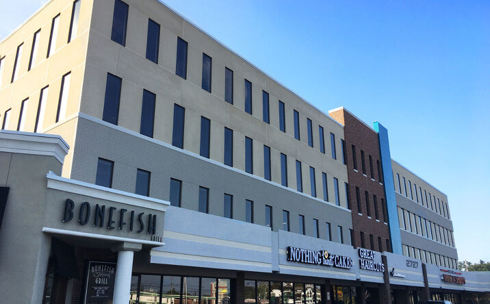 Pictures of Office property located at 2727 Madison Rd, Cincinnati, OH 45209 for lease - image #1