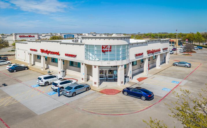 Pictures of Retail property located at 6401 W Plano Pkwy, Plano, TX 75093 for lease - image #1