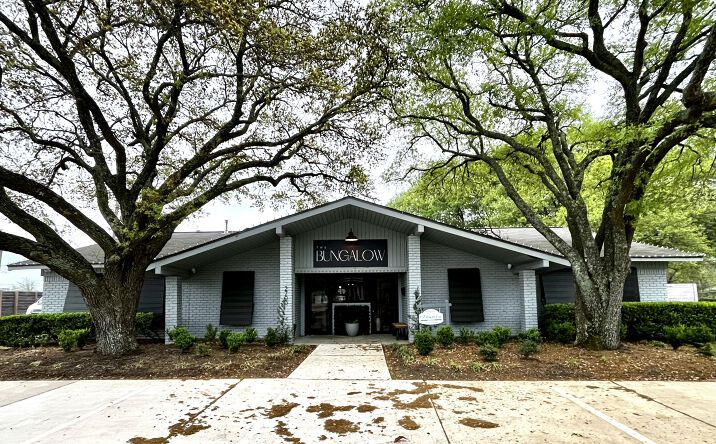 Pictures of Retail, Office, Special Purpose property located at 2700 Douglas Dr, Bossier City, LA 71111 for lease - image #1