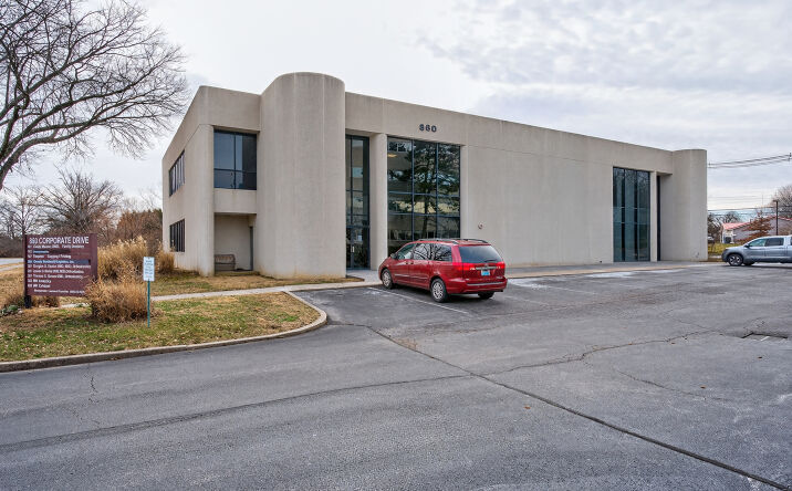Pictures of Office property located at 860 Corporate Dr, Lexington, KY 40503 for lease - image #1