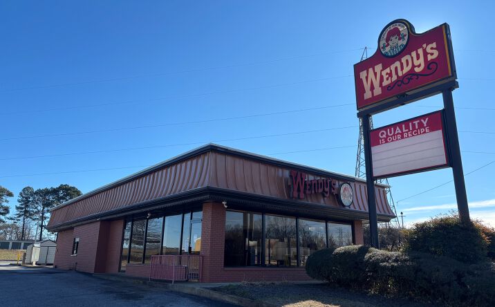 Pictures of Retail, Restaurant property located at 1646 S Highland Ave, Jackson, TN 38301 for lease - image #1