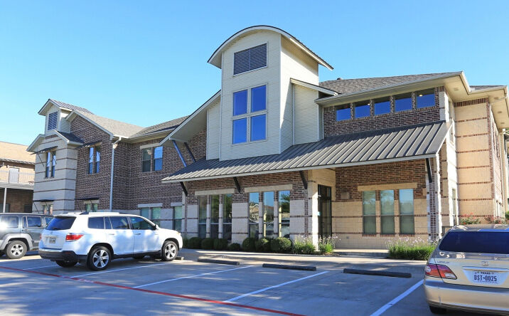 Pictures of Office, Retail property located at 3605 Yucca Dr, Flower Mound, TX 75028 for lease - image #1
