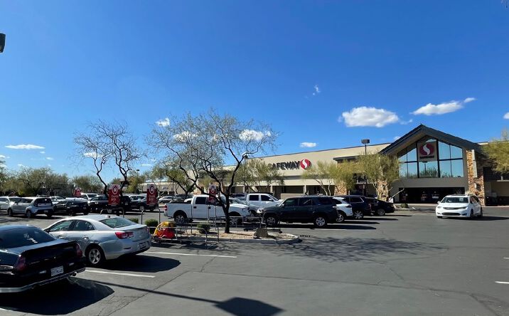 Pictures of Retail property located at Cave Creek Rd & Tatum Blvd, Cave Creek, AZ 85331 for lease - image #1