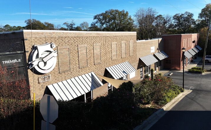 Pictures of Retail, Restaurant property located at 2910-3000 Rosewood Dr, Columbia, SC 29205 for lease - image #1