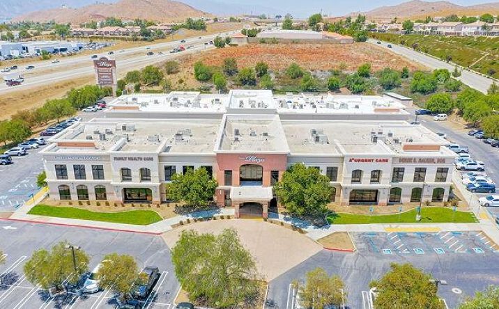 Pictures of Office property located at 31571 Canyon Estates Dr Ste 220, Lake Elsinore CA, Lake Elsinore, CA 92532 for lease - image #1