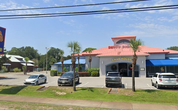 Pictures of Retail property located at 9800 Front Beach Rd, Panama City Beach, FL 32407 for lease - image #1