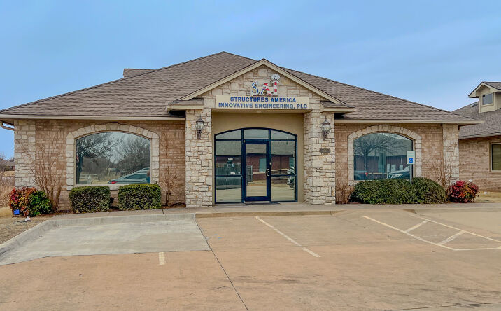 Pictures of Office property located at 2240 NW 164th St, Edmond, OK 73013 for lease - image #1