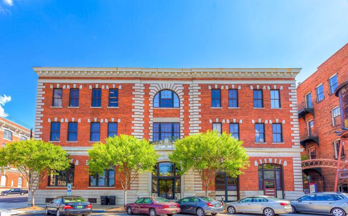 Pictures of Office property located at 105 Tallapoosa St, Montgomery, AL 36104 for lease - image #1