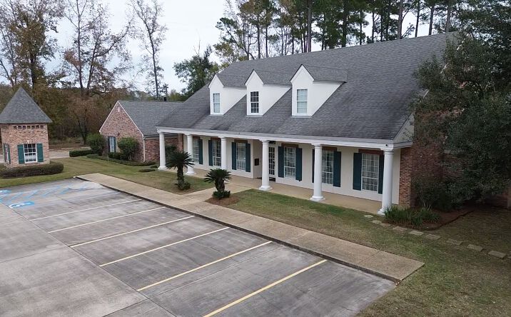 Pictures of Office property located at 2552 LA-964, Saint Francisville, LA 70775 for lease - image #1