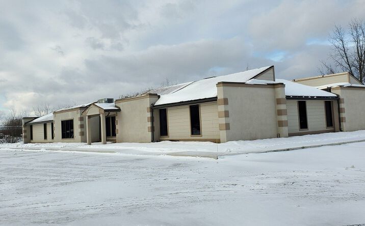 Pictures of Office property located at 8600 Sheridan Dr, Buffalo, NY 14221 for lease - image #1