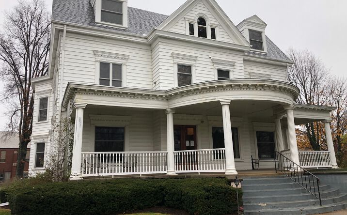 Pictures of Office property located at 142 Main St E, Girard, PA 16417 for lease - image #1