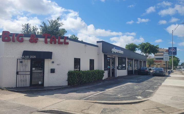 Pictures of Retail, Office property located at 475 NW Le Jeune Rd, Miami, FL 33126 for lease - image #1
