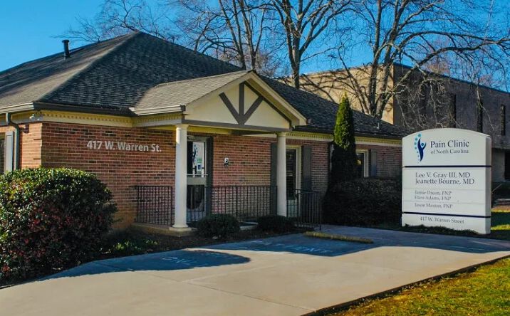 Pictures of Office property located at 417 W Warren St, Shelby, NC 28150 for lease - image #1