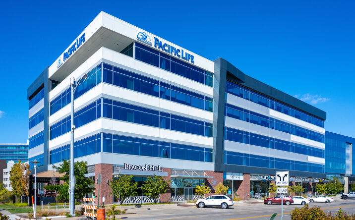Pictures of Retail, Office, Restaurant property located at 6750 Mercy Rd, Omaha, NE 68106 for lease - image #1