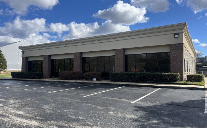 Pictures of Office property located at 2717 Topside Rd, Louisville, TN 37777 for lease - image #1