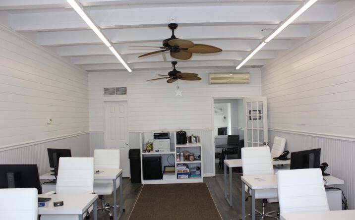 Pictures of Office, Retail property located at 10 W Montauk Hwy, Hampton Bays, NY 11946 for lease - image #1