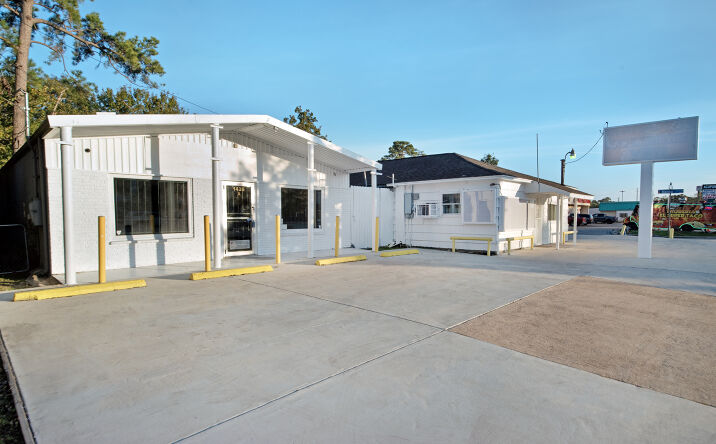 Pictures of Retail, Office property located at 1426 Gessner Rd, Houston, TX 77080 for lease - image #1