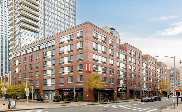 Pictures of Retail property located at 164 Kent Ave, Brooklyn, NY 11249 for lease - image #1