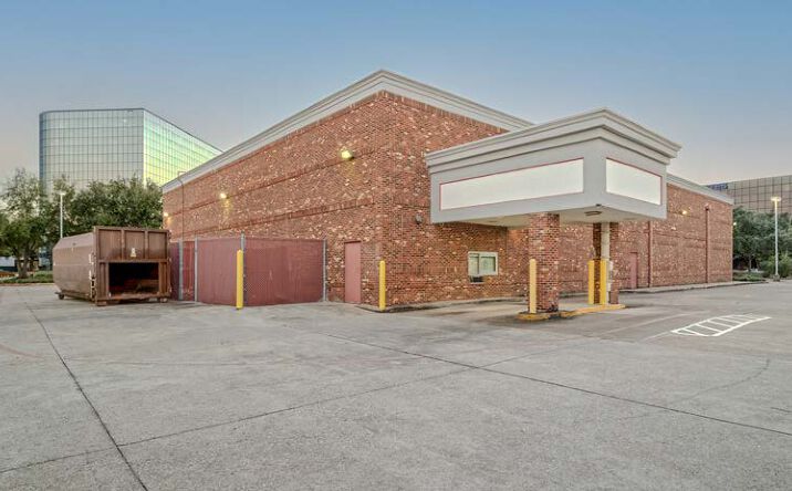 Pictures of Retail, Office property located at 11112 Richmond Ave., Houston, TX 77042 for lease - image #1