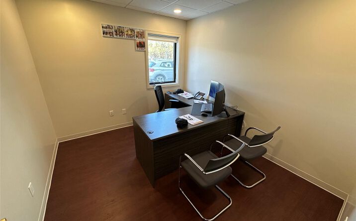 Pictures of Office property located at 1015 Cedar Lane 107, Hempstead, NY 11598 for lease - image #1