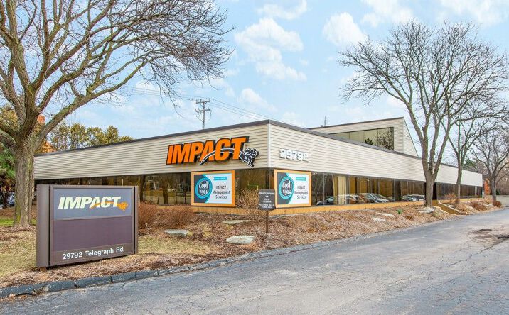 Pictures of Office property located at 29792 Telegraph Rd, Southfield, MI 48034 for lease - image #1