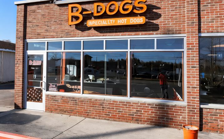 Pictures of Retail property located at 715 N State Rd, Davison, MI 48423 for lease - image #1