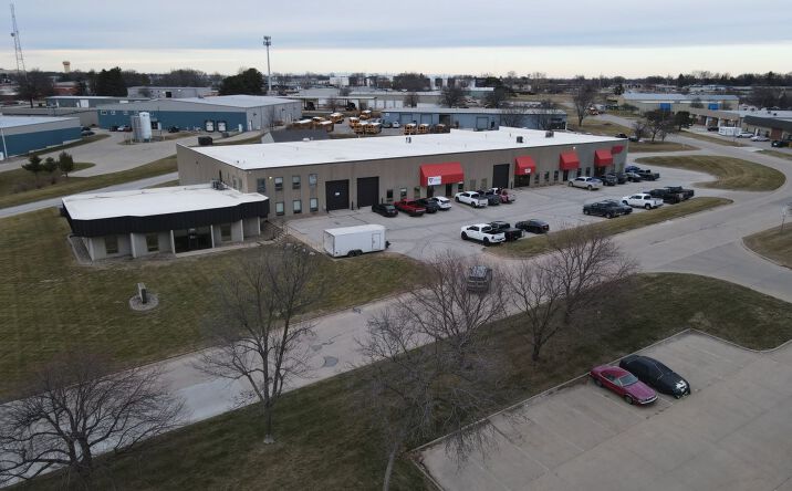 Pictures of Industrial property located at 3100 101st St, Urbandale, IA 50322 for lease - image #1