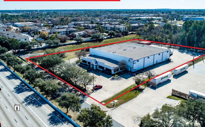 Pictures of Industrial property located at 4950 N Sam Houston Pkwy E, Houston, TX 77032 for lease - image #1